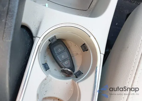 2018 Ford Fiesta Titanium z USA, uszkodzony, nr VIN 3FADP4FJ9JM129718